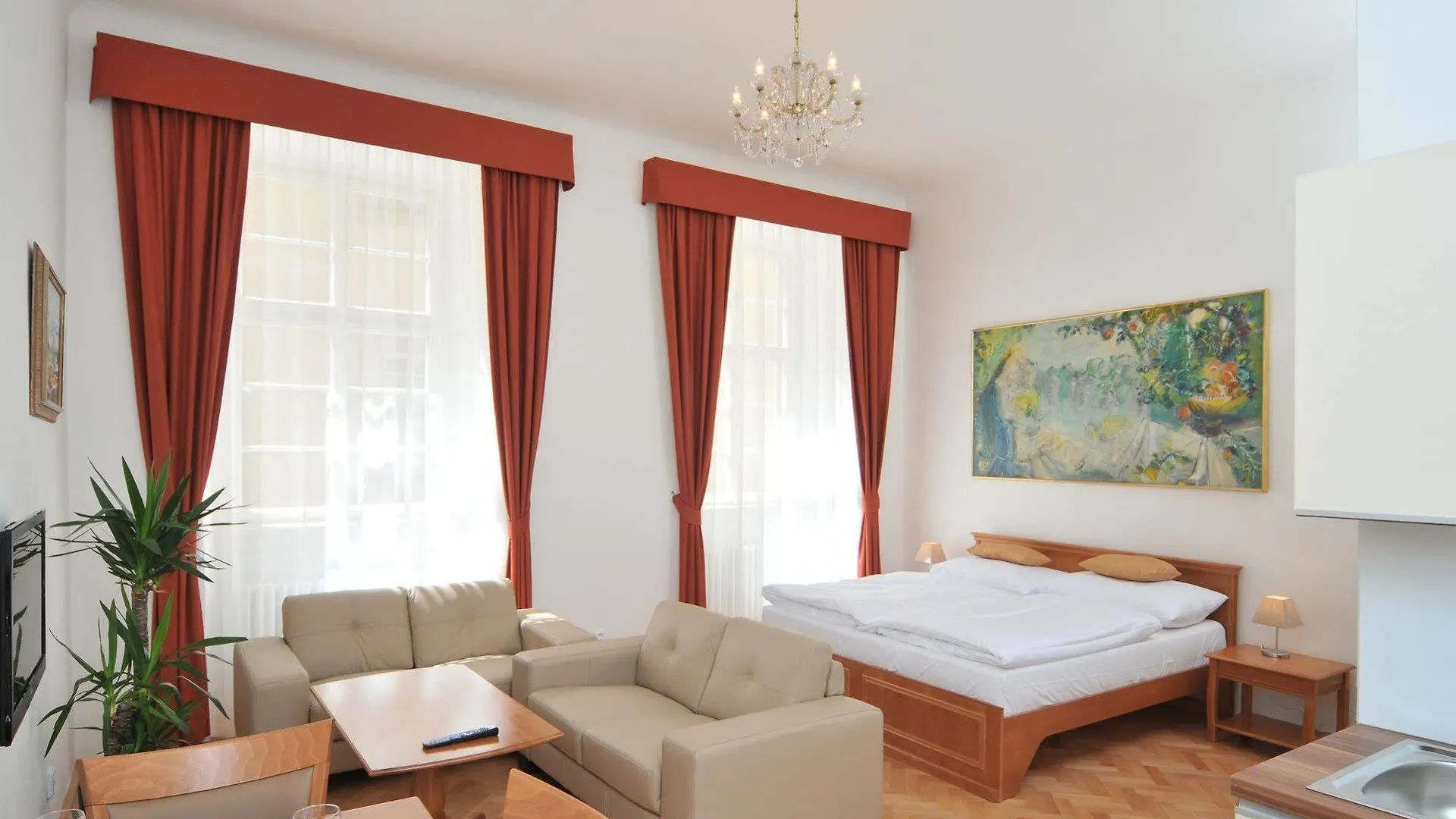 Boutique Residence By Little King Aparthotel