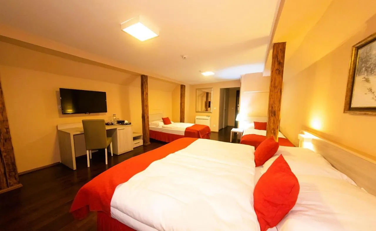 Boutique Residence By Little King Praga Apartahotel